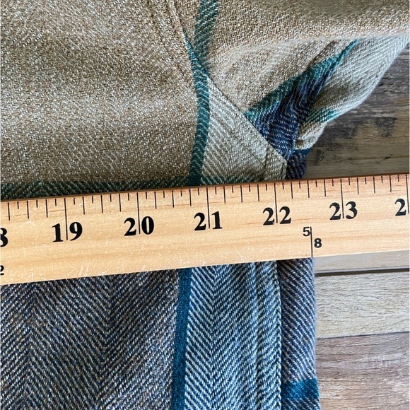 New River Men’s Flannel Shirt Size M Cotton Plaid Color Tan & Green - Picture 6 of 8